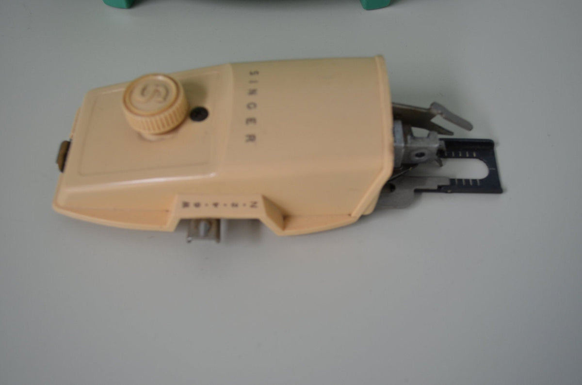 Singer Sewing Machine Button Hole Maker Parts Cougar Vintage Shop