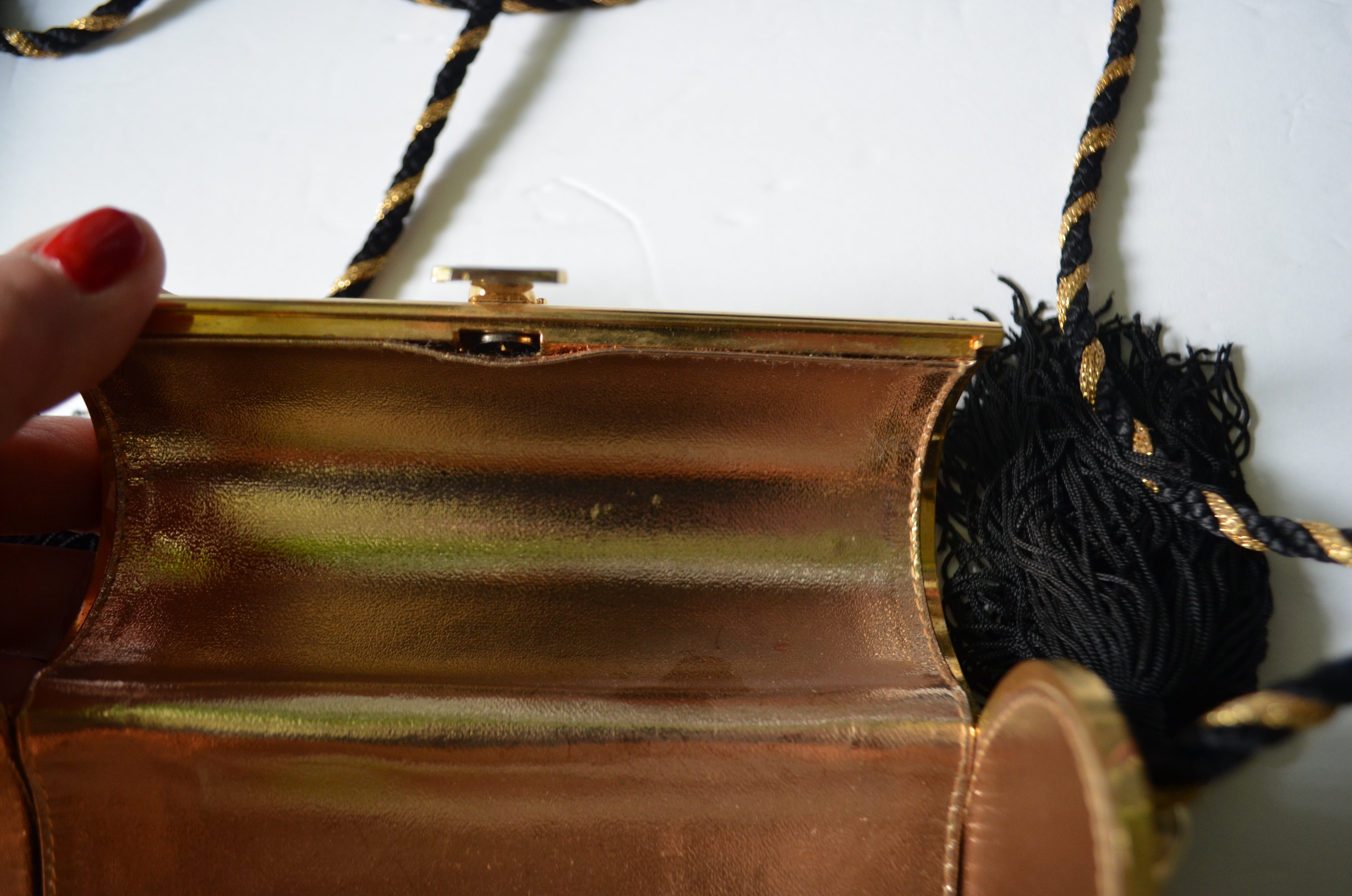 YVES SAINT LAURENT Minaudière Gold metal case tassel Purse Clutch Shoulder bag