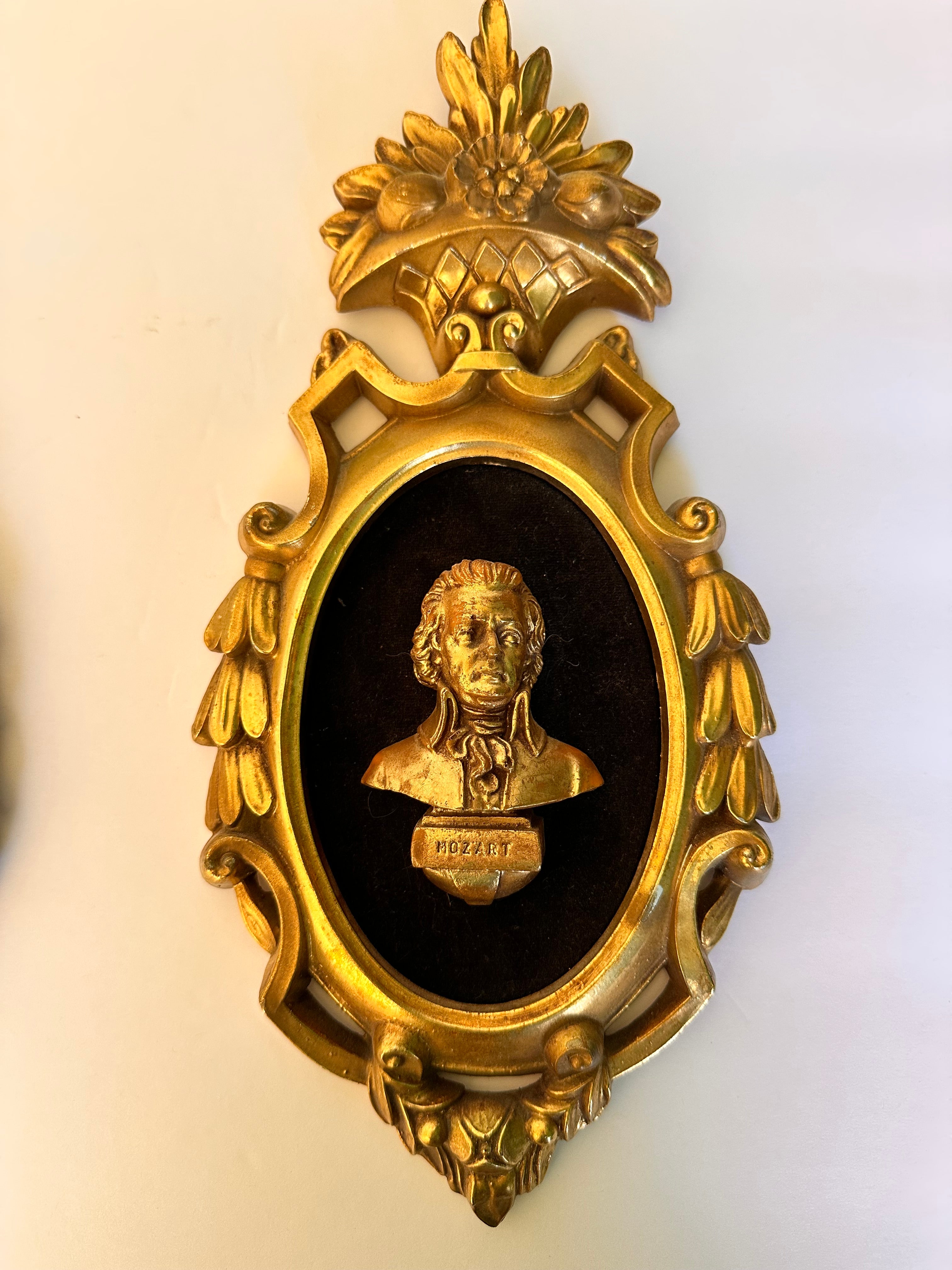 Rare Roberta Wood Italian gold Mozart and Bach wood sculpture hand carved baroque frame set of 2