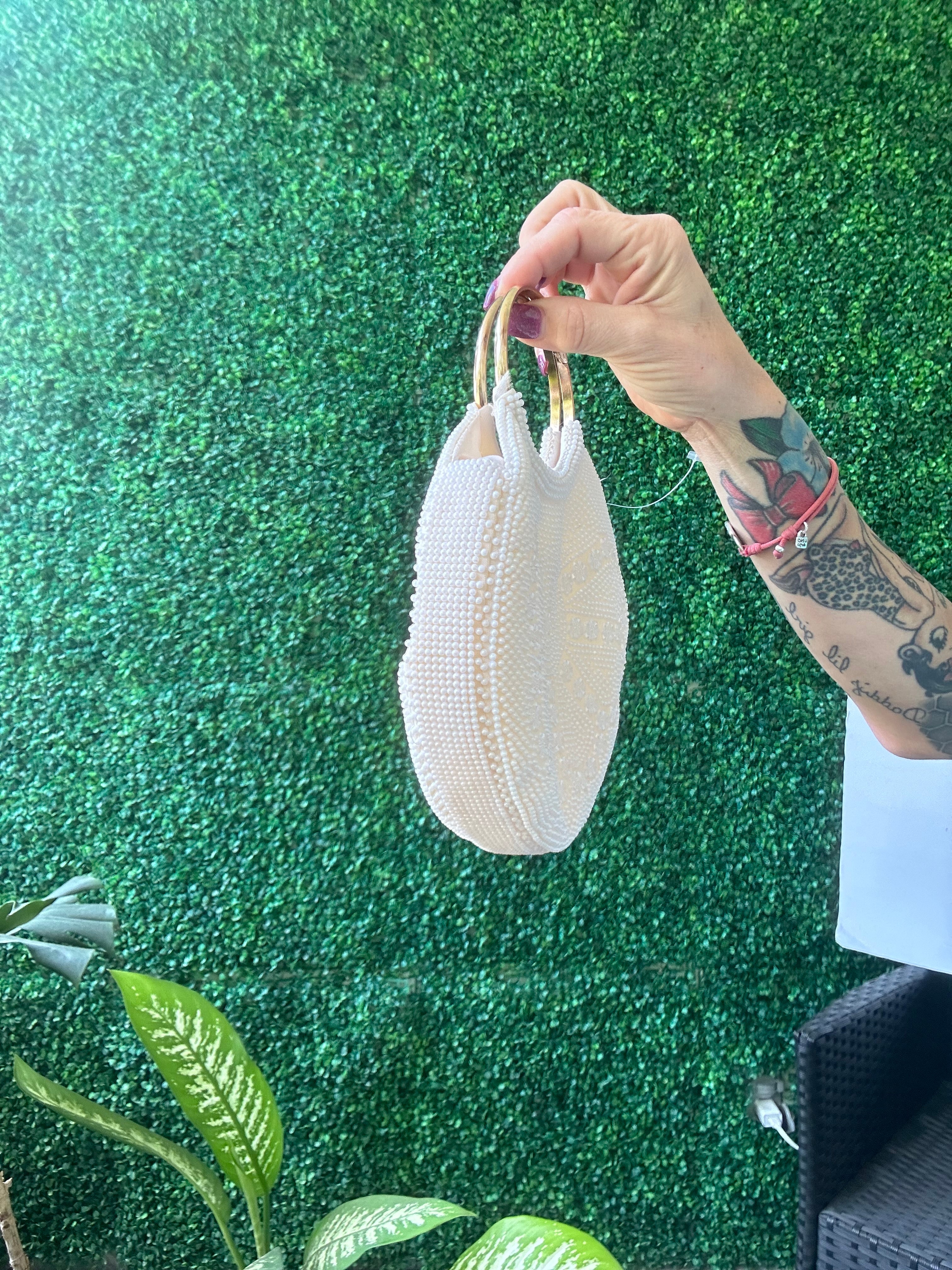 Vintage Off White Pearlescent Seed Beaded Round Handbag Floral Purse Cocktail