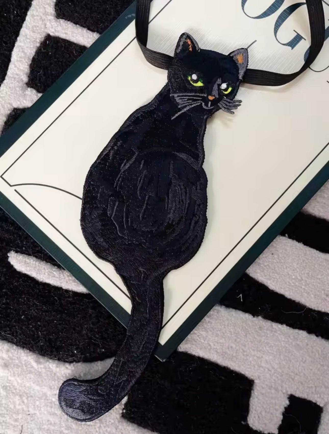 NWT Women Embroidery black Cat Colar Bow Tie Necktie
