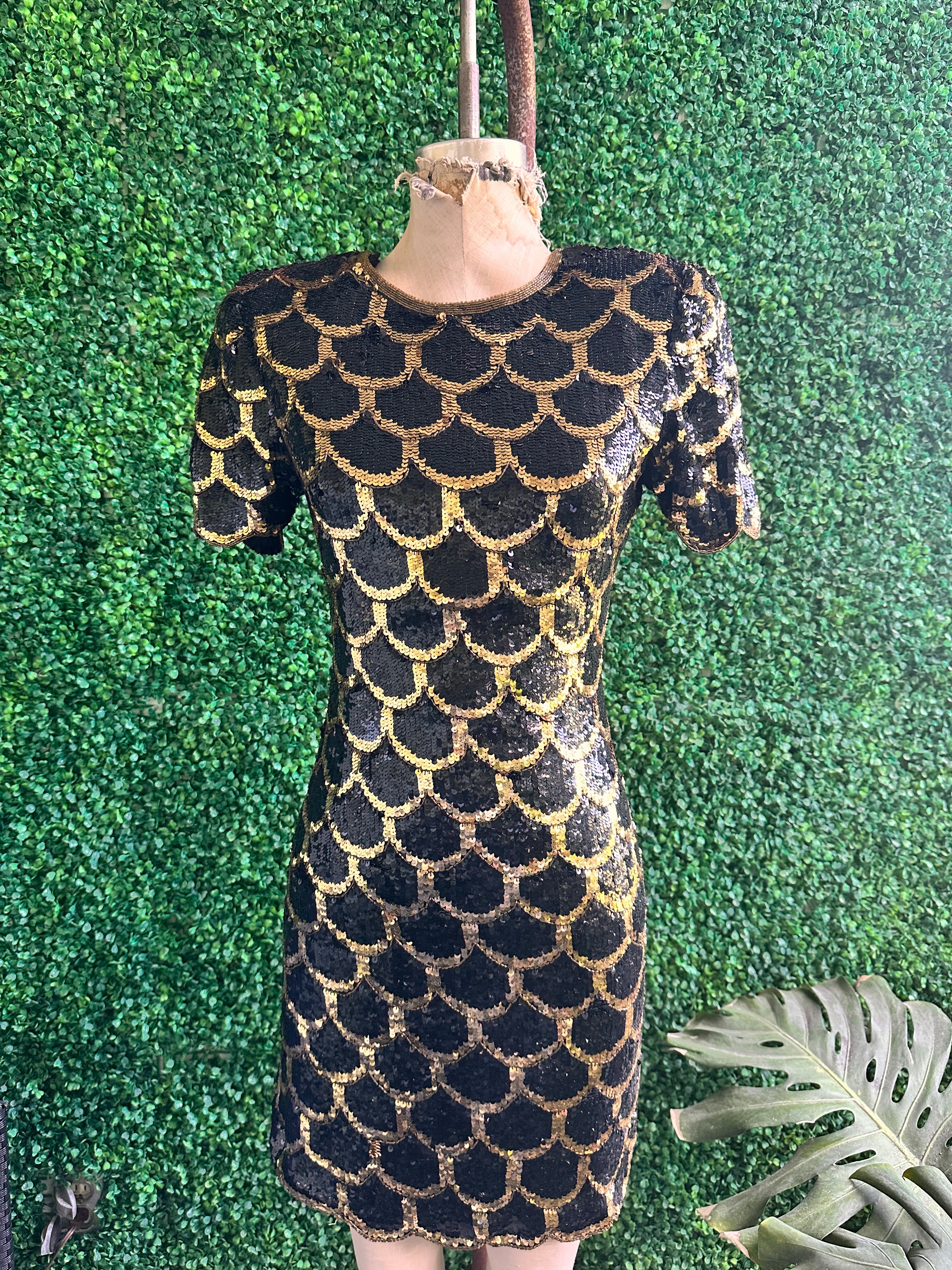 Vintage golden black scallop sequins mini dress
