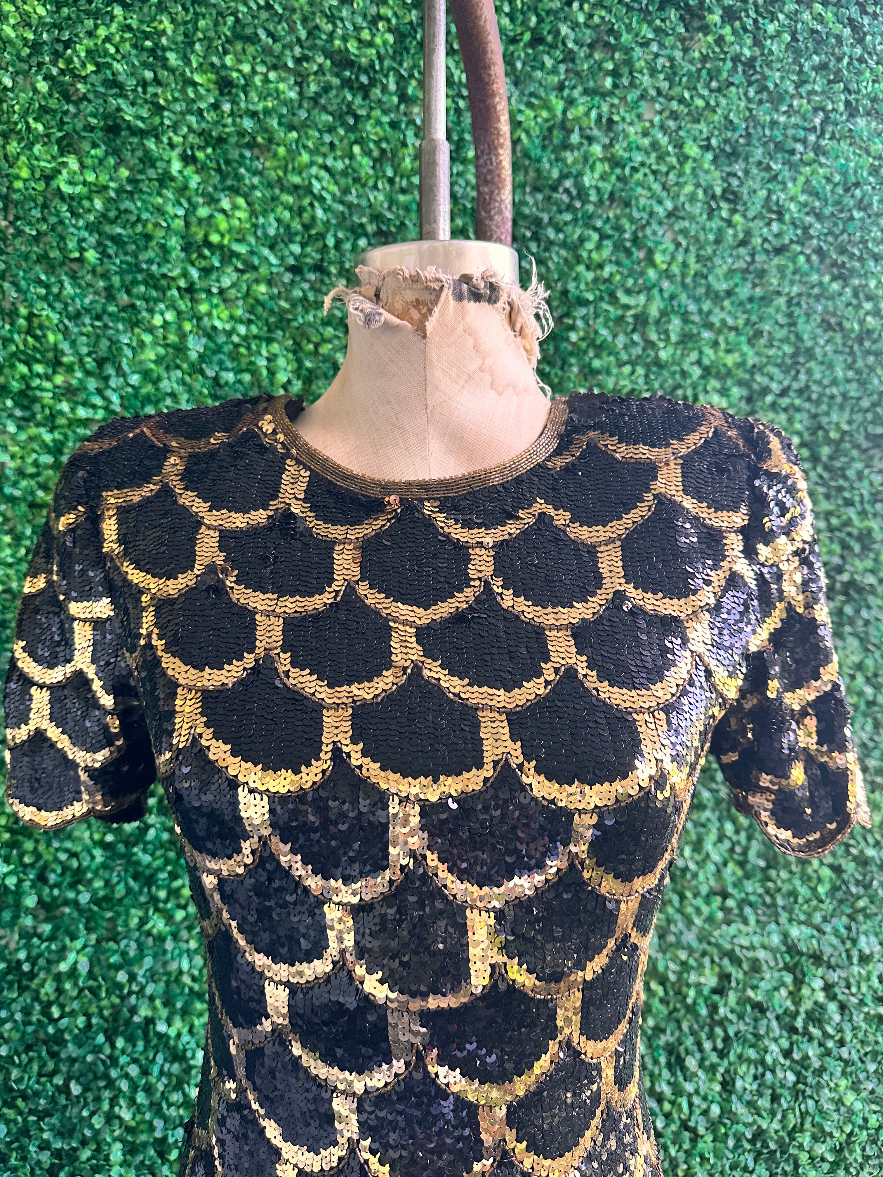 Vintage golden black scallop sequins mini dress