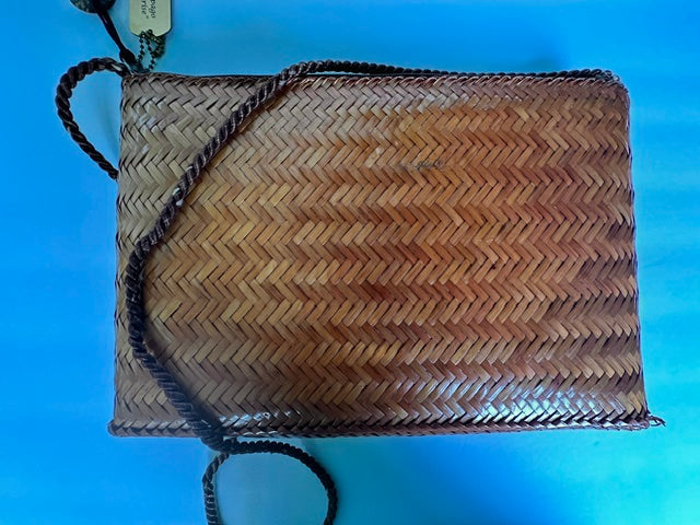 Vintage Mister Ernest Woven Straw Wicker Handbag – Philippines Artisan Design with Agate Stone, Feathers & Cabochons