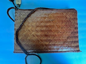 Vintage Mister Ernest Woven Straw Wicker Handbag – Philippines Artisan Design with Agate Stone, Feathers & Cabochons