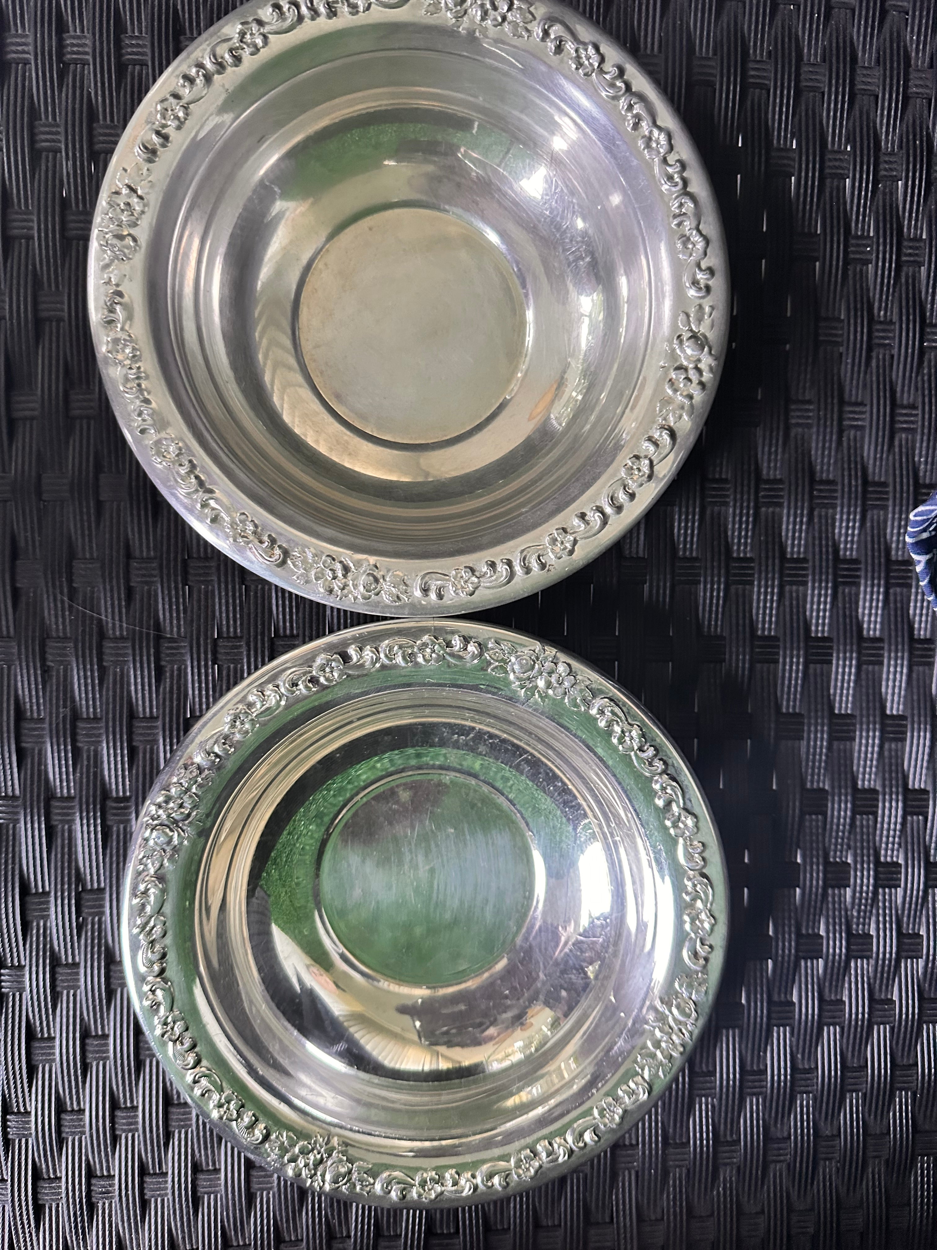 2 Vtg Sheridan Silverplate Round Ornate Pattern on Rim 6.5” Bon Bon Bowls
