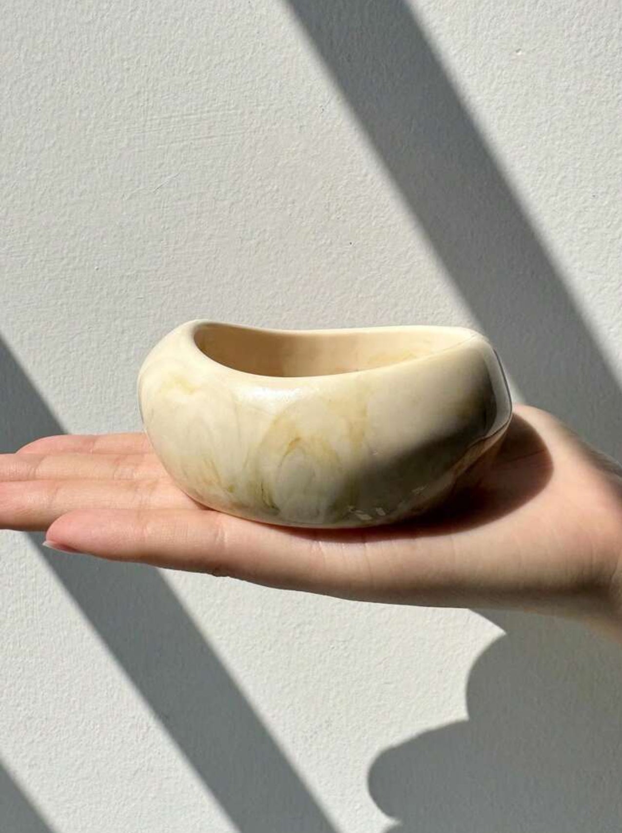 New Deadstock Vintage Chunky Thick Resin Acrylic Smudging Bangles Geometric Irregular Bracelets set of 5