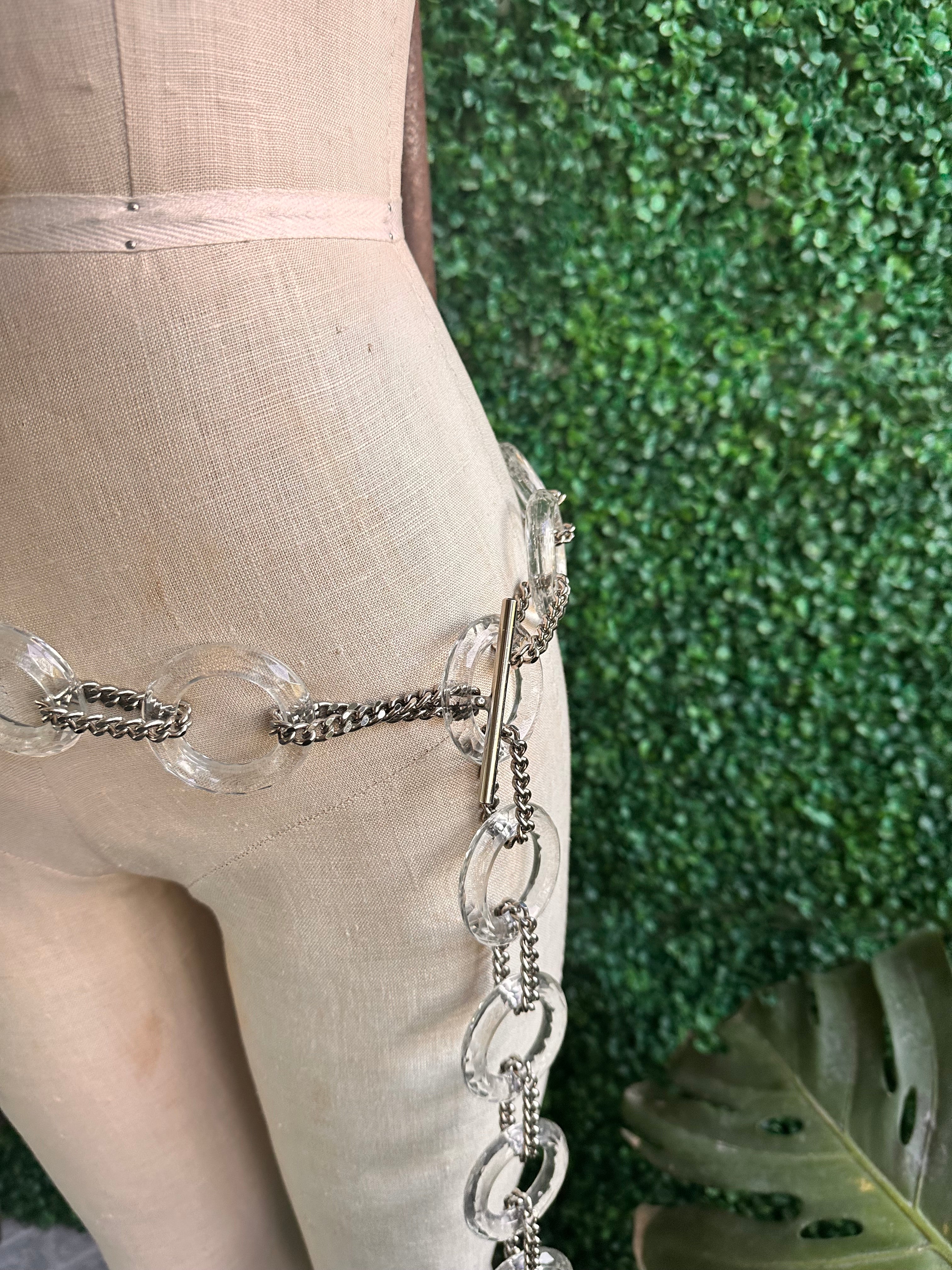 Vintage Round Circle Lucite & Silver Tone Metal Chain Belt Heavy