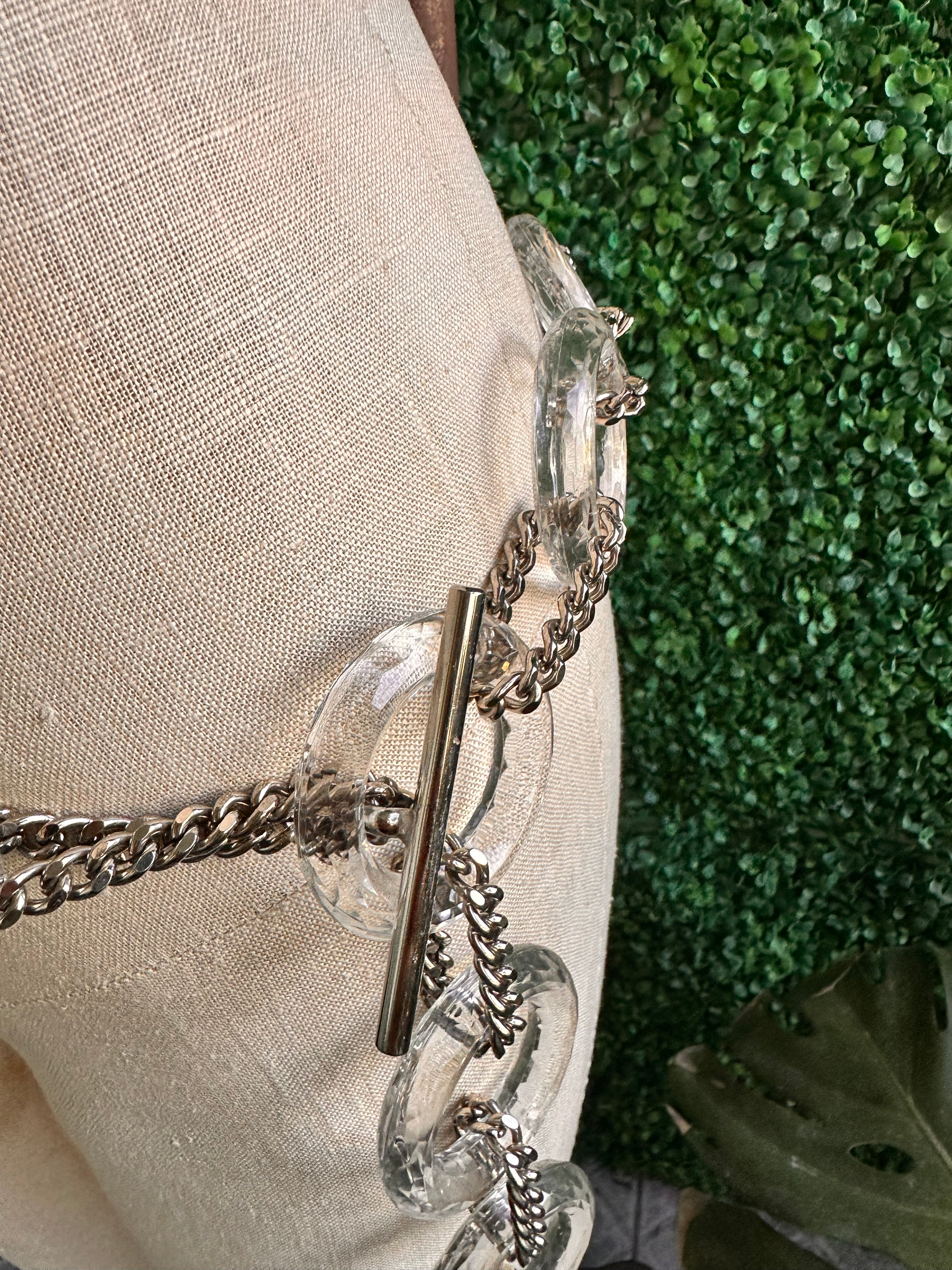 Vintage Round Circle Lucite & Silver Tone Metal Chain Belt Heavy