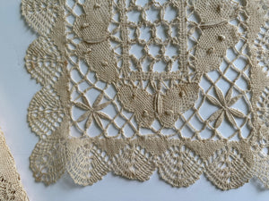 Antigue 1920s crocheted cream cotton retangular placemat scalloped cover decor set of 6