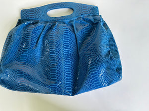 VINTAGE | Perlina Studio Embossed Blue Leather Handbag handle