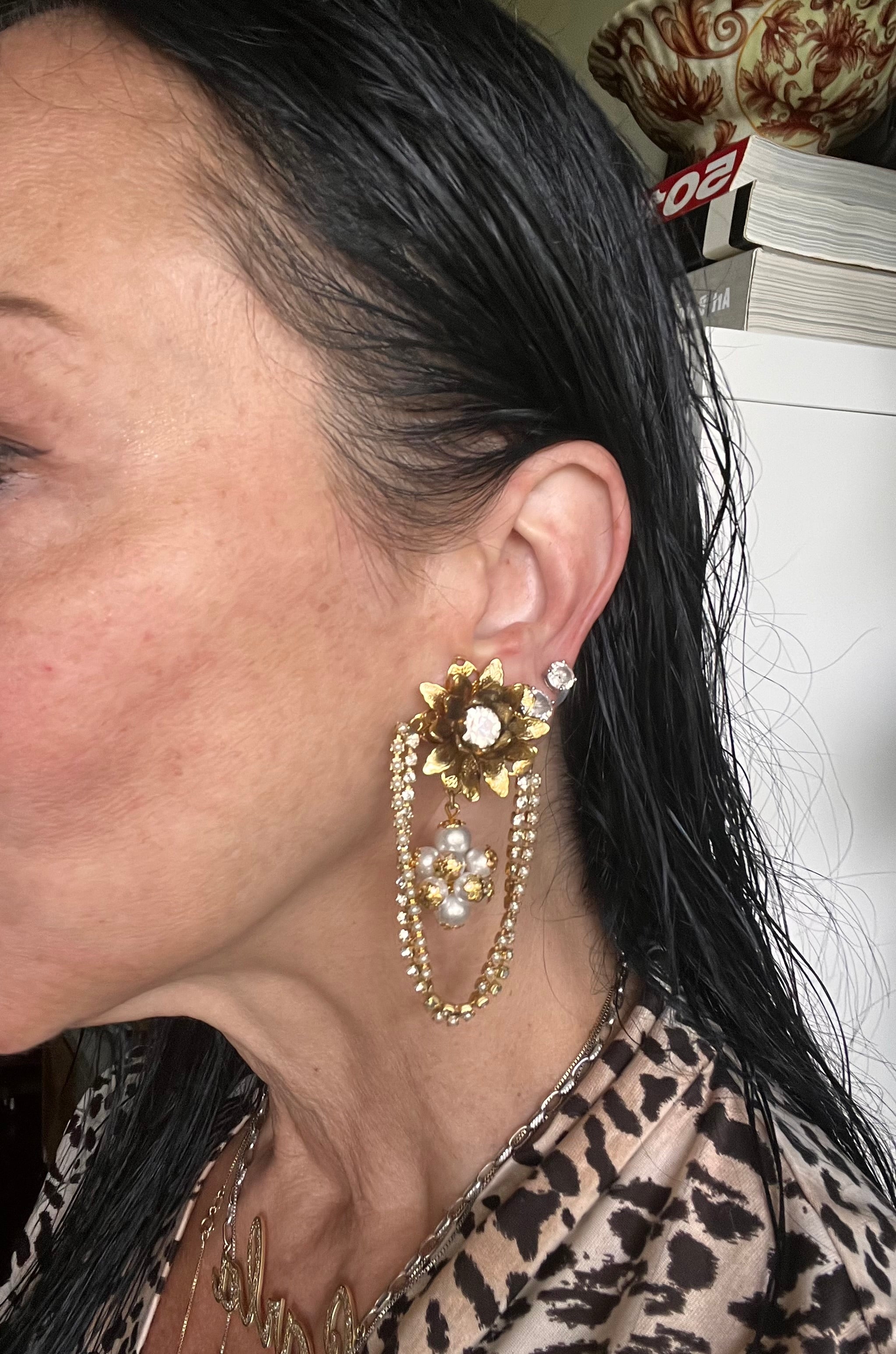 Baroque Earrings Statement Cabochon Cluster Pearl Clip On Earrings Flower Dangle Rhinestones Rare Vintage 80s