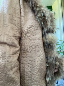 Vintage Camel Pleated Chiffon Genuine Raccoon Fur Hooded Collar Coat Windbreaker