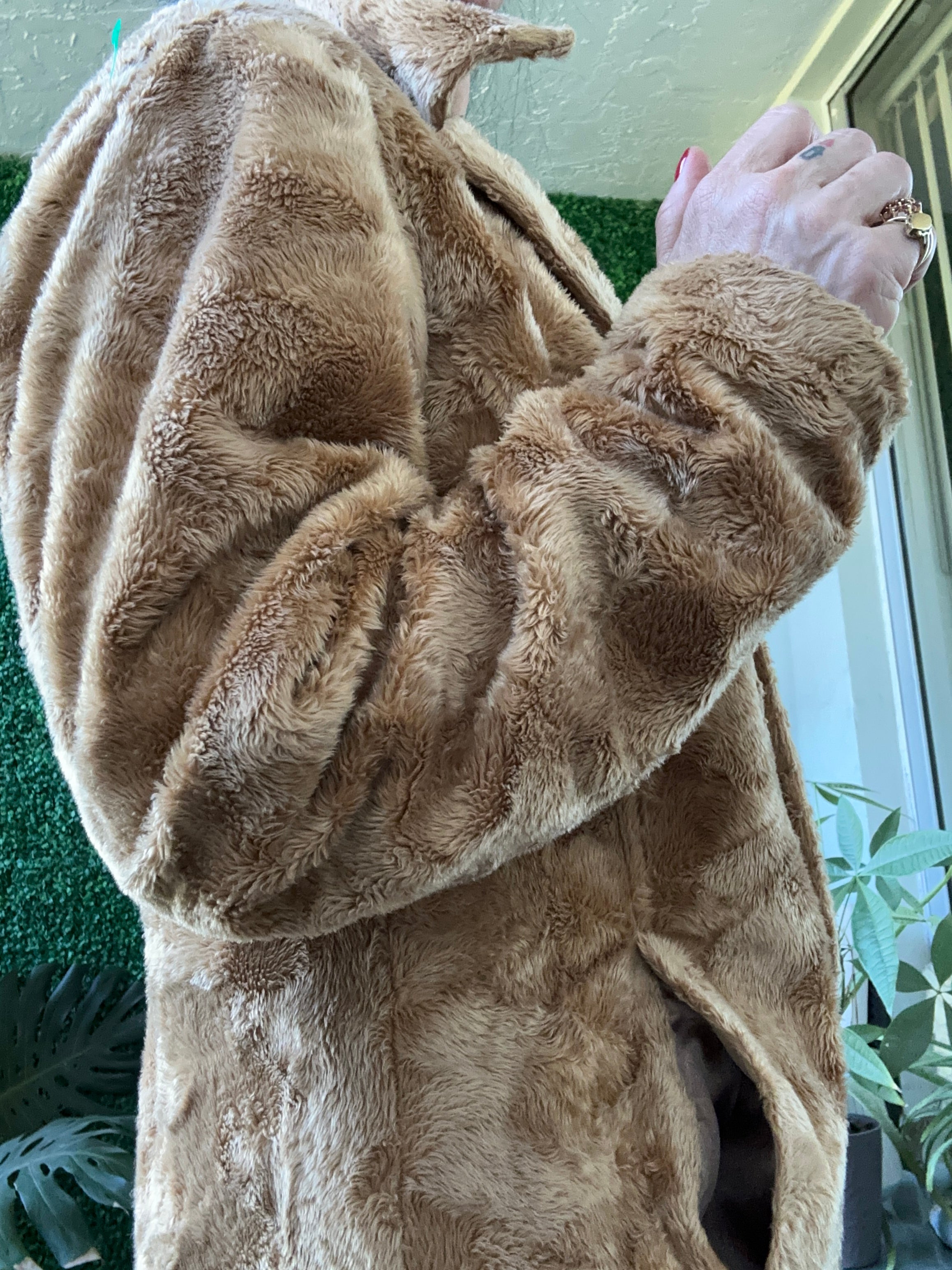 1970s Camel Faux Fur Coat Jacket  L MISDEMEANOR