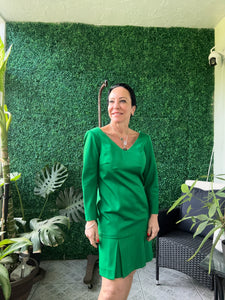 1960s Jackie Kennedy green satin dress with pleated skirt Alonso made Cougar Vintage Shop 1960s Jackie Kennedy green satin dress with pleated skirt Alonso made Cougar Vintage Shop
