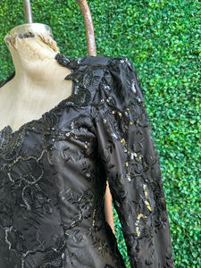 ALONSO Black Lace and sequins Cocktail Dress haute Couture Size 4 New without tags