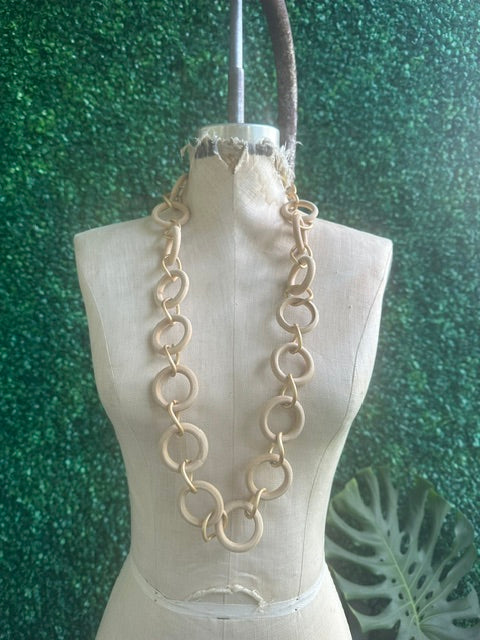 Vintage 32 Inch Wood Ring And Chain Link Necklace Chunky Tan Natural Wood Read