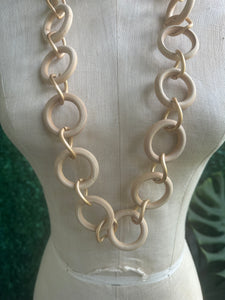 Vintage 32 Inch Wood Ring And Chain Link Necklace Chunky Tan Natural Wood Read