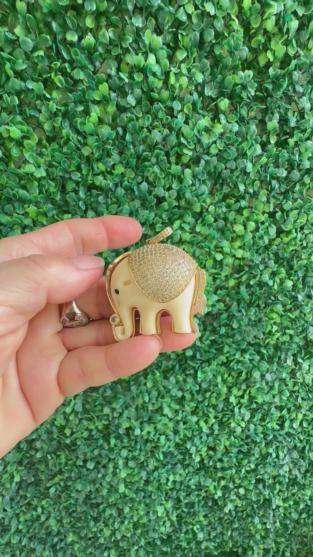 Elephant resin gold plated Rhinestones Huge Charm Pendant