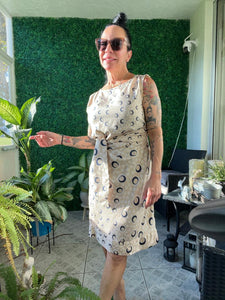 Authentic Diane Von Furstenberg 100% silk polka dot dress