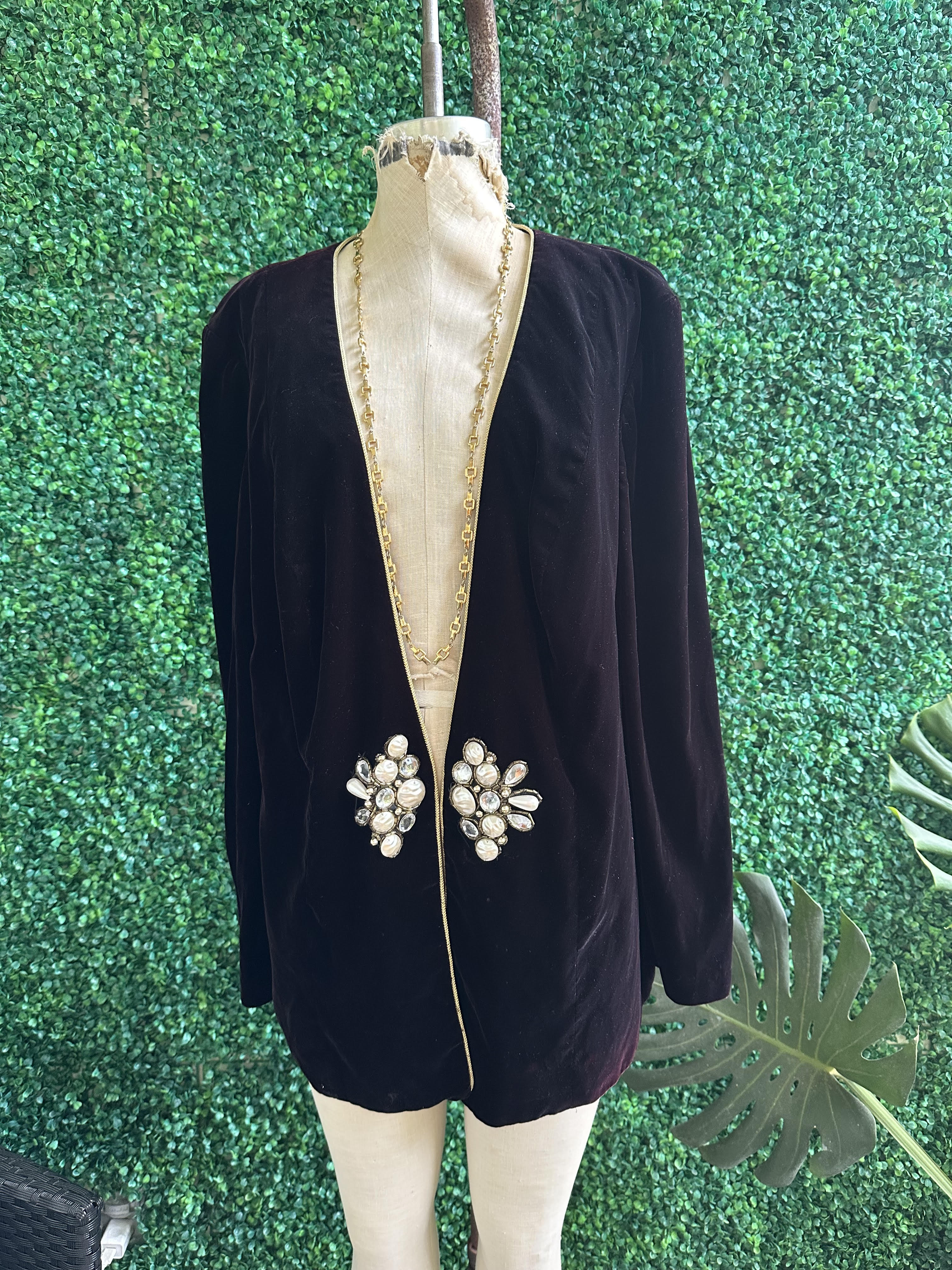 Patra black Velvet Pearl Brooch Long Blazer Jacket With Gold Trim