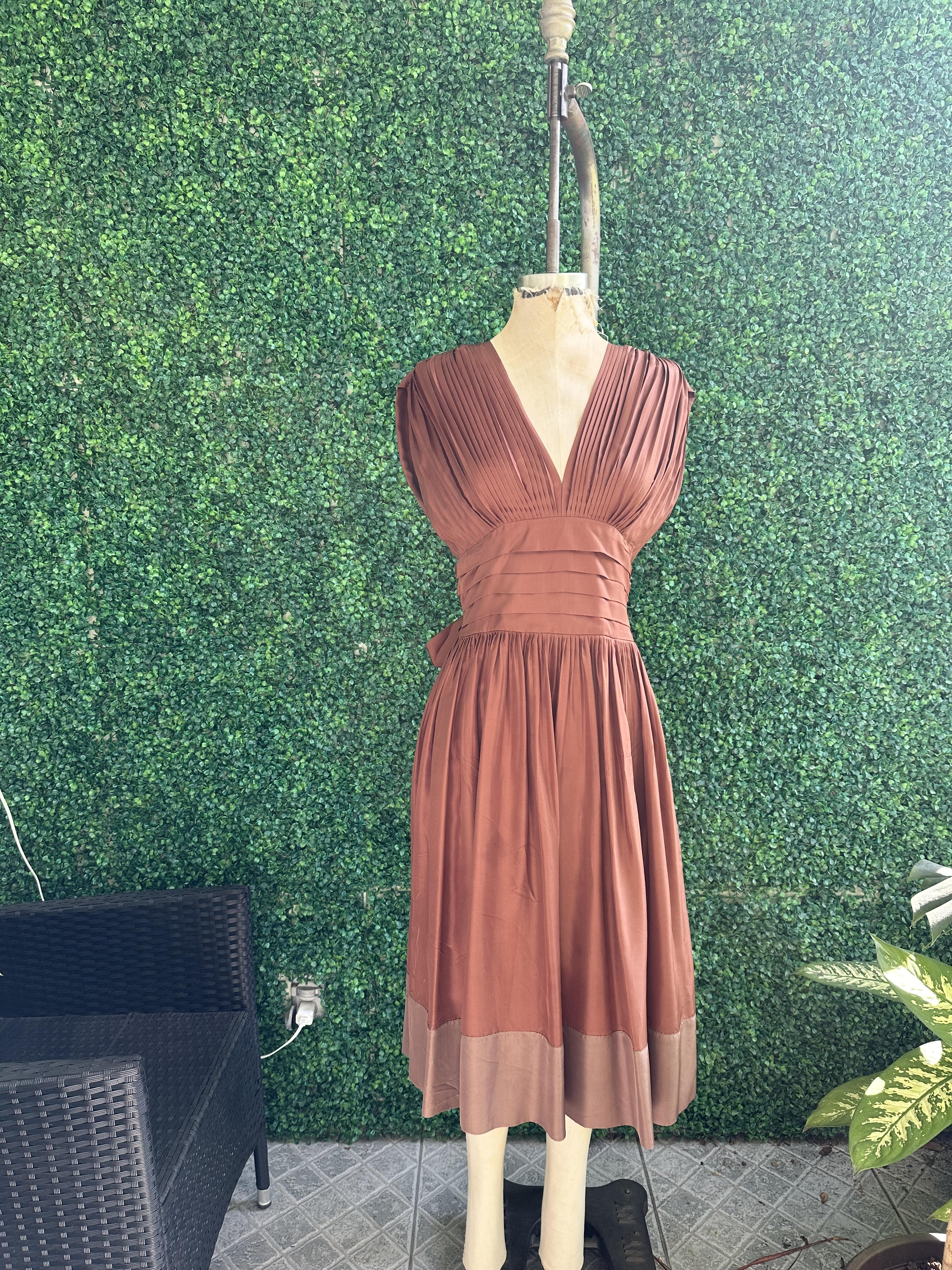 BCBG MaxAzria silk copper brown cocktail Dress Cougar Vintage Shop BCBG MaxAzria silk copper brown cocktail Dress Cougar Vintage Shop