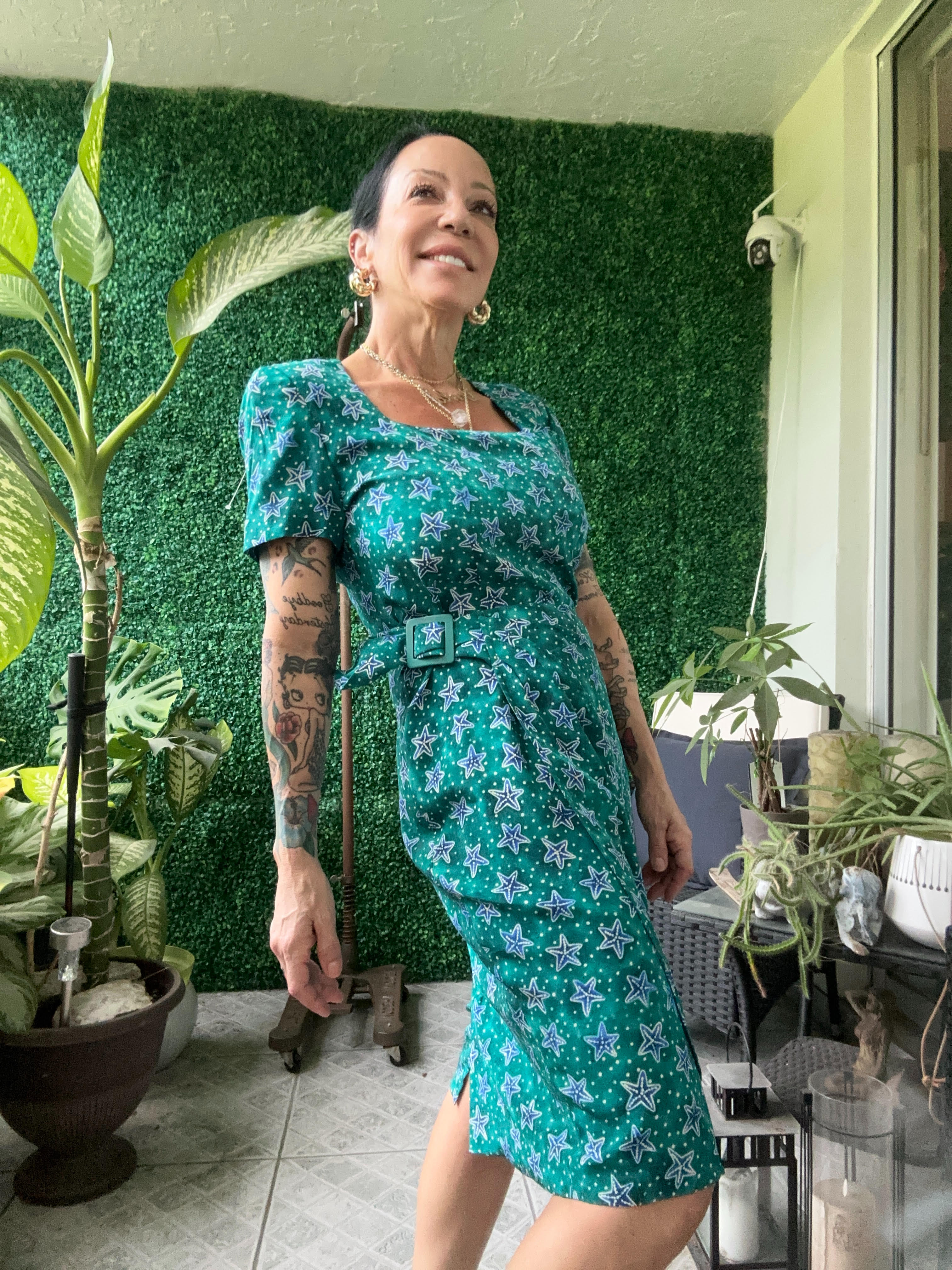 Vintage 90s Liz Claiborne StarFish Pattern Silk Wrap Dress Size 8 Cougar Vintage Shop Vintage 90s Liz Claiborne StarFish Pattern Silk Wrap Dress Size 8 Cougar Vintage Shop