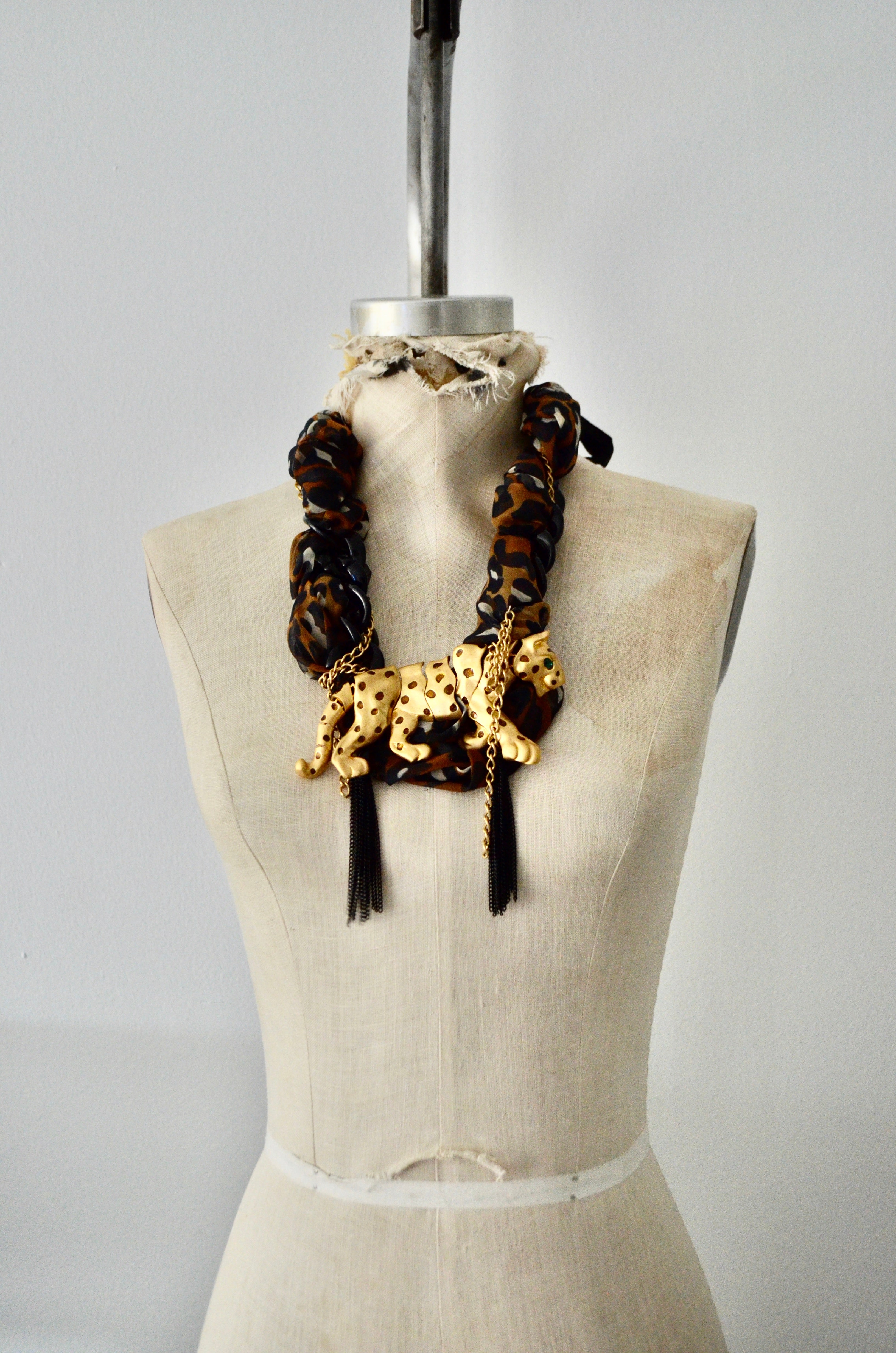 Articulated Leopard Pendant Necklace Scarf Black Acrylic Link Chain and Tassels