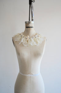 White Two Layers Lace Bib Choker Collar Romantic Necklace With Bowknot/ Swarovski Pearls Collar