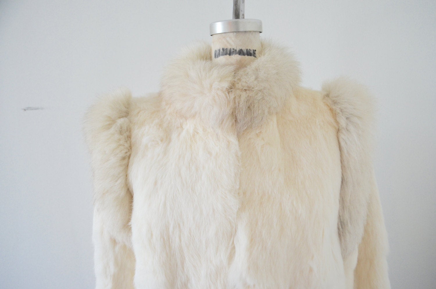 70S Glam Fur Off White Ivory Rabbit Fur Coat L With Fox Collar