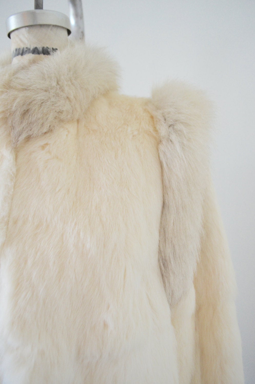 70S Glam Fur Off White Ivory Rabbit Fur Coat L With Fox Collar