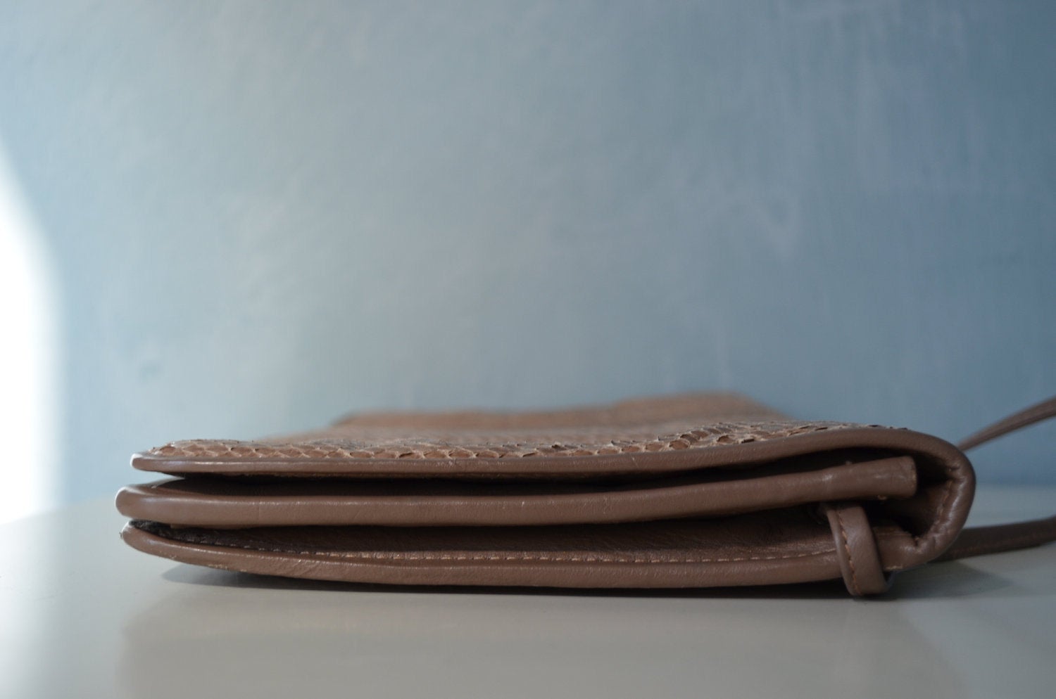 Mauve Leather Snakeskin Oversized Envelope Clutch Handbag 80S Aspects