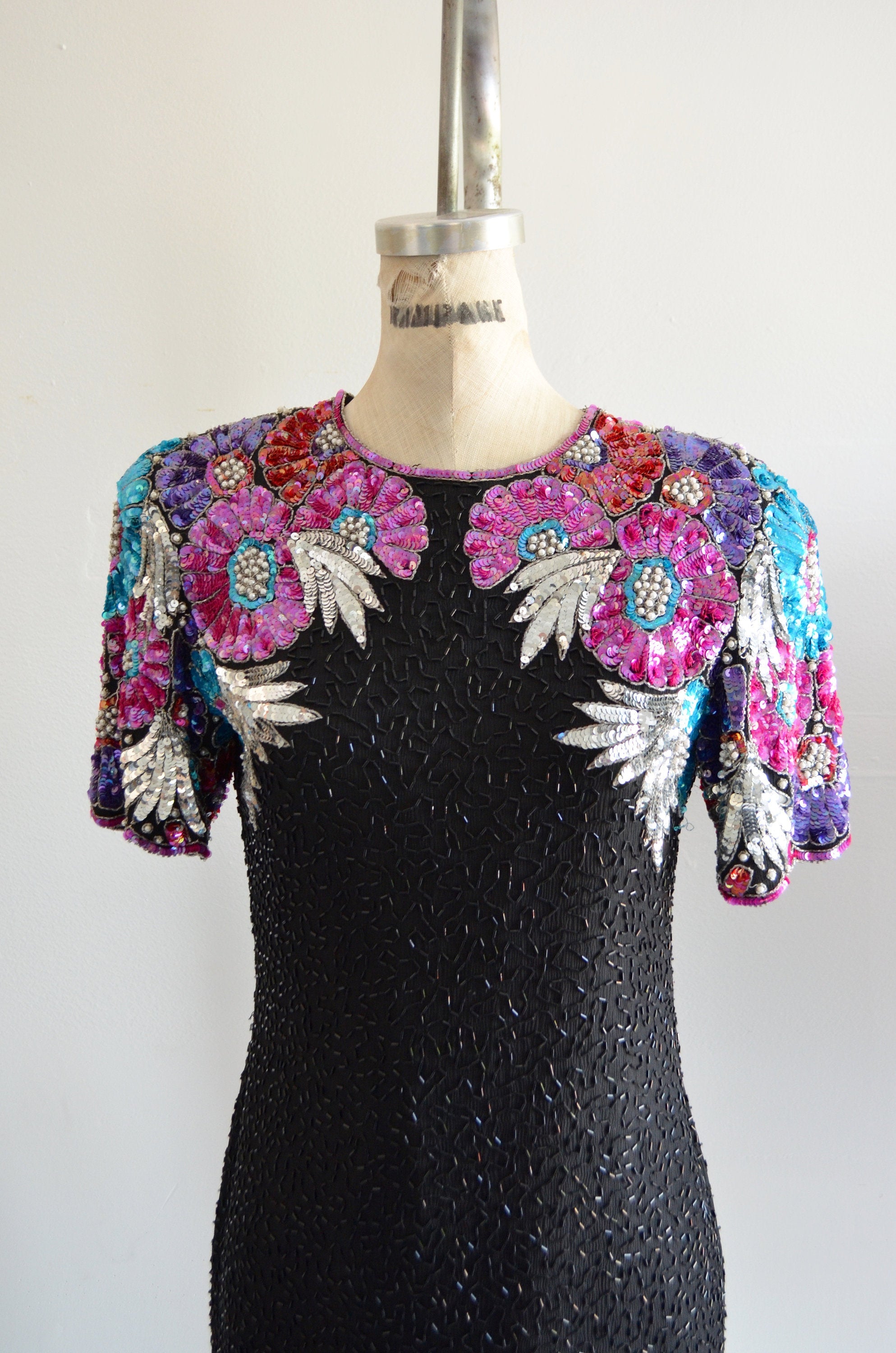 Avant Garde Black Silk Pearls Sequins Dress Stenay With Shoulder Colorful Blossom Purple Flower
