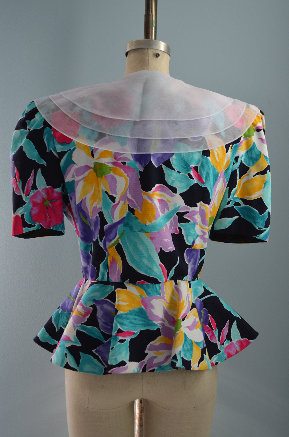 80S Puff Sleeve Blouse Bold Floral Peplum Jacket Top By Joan Leslie Fashion Paris
