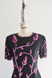 Minimalist Pink Leaf Sequins Stenay Black Scalloped Beaded Silk Top Blouse Fashion Style