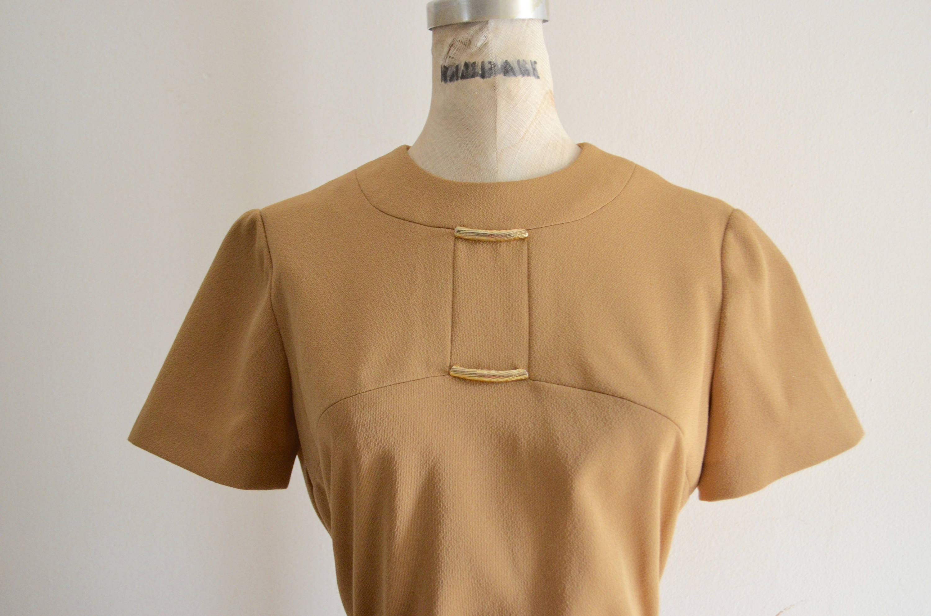 60S Mod Twiggy Aiglon Original Camel Dolly Knit Shift Belted Mini Dres Cougar Vintage Shop 60S Mod Twiggy Aiglon Original Camel Dolly Knit Shift Belted Mini Dres Cougar Vintage Shop