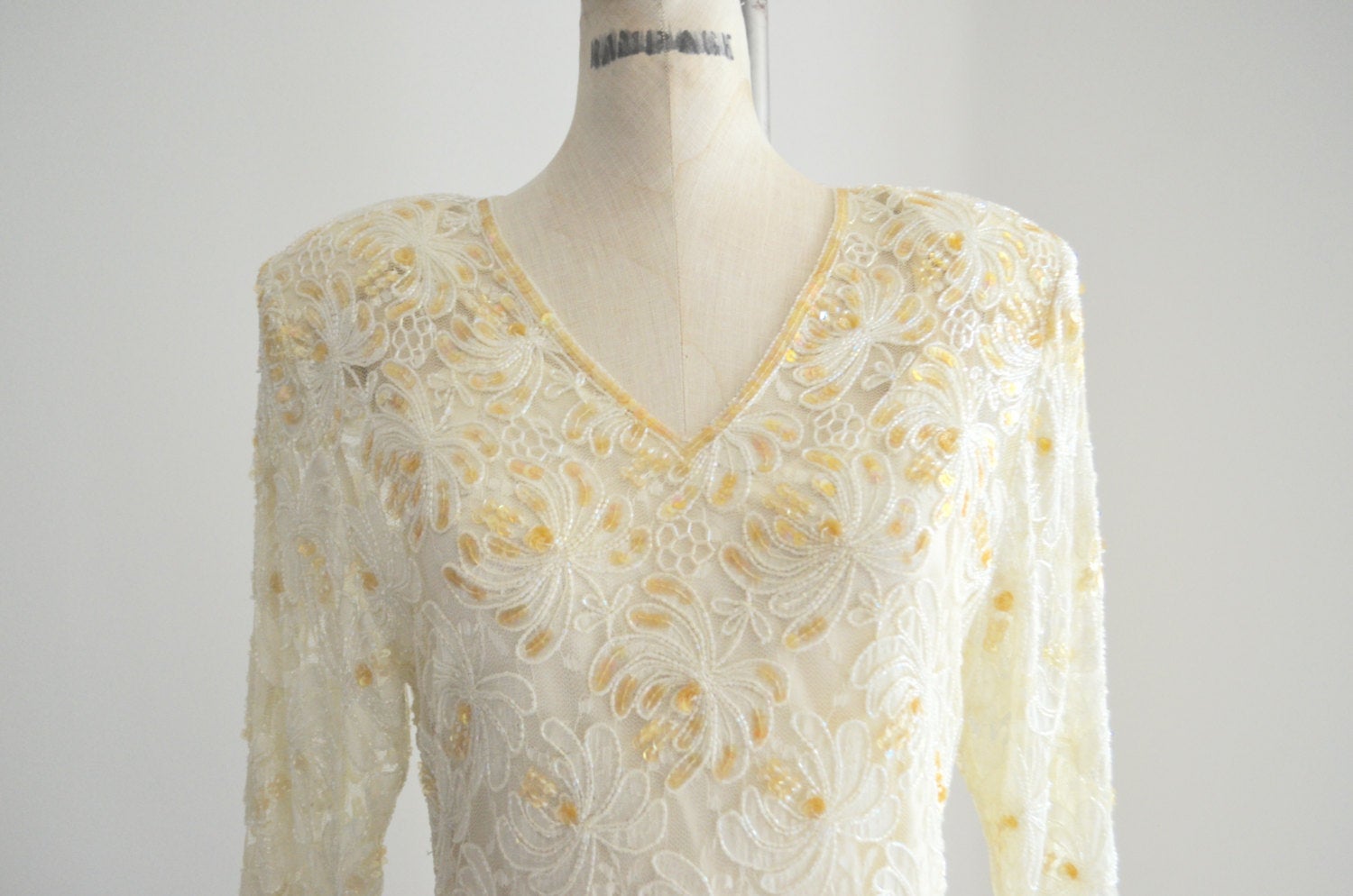 Off White Bohemian Bride Sequins And Floral Lace Wedding DressLong Sleeve Xs