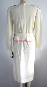 New With Tags Leslie Fay Cream Pink Knit Sweater Skirt Suit Mid Length Size 10