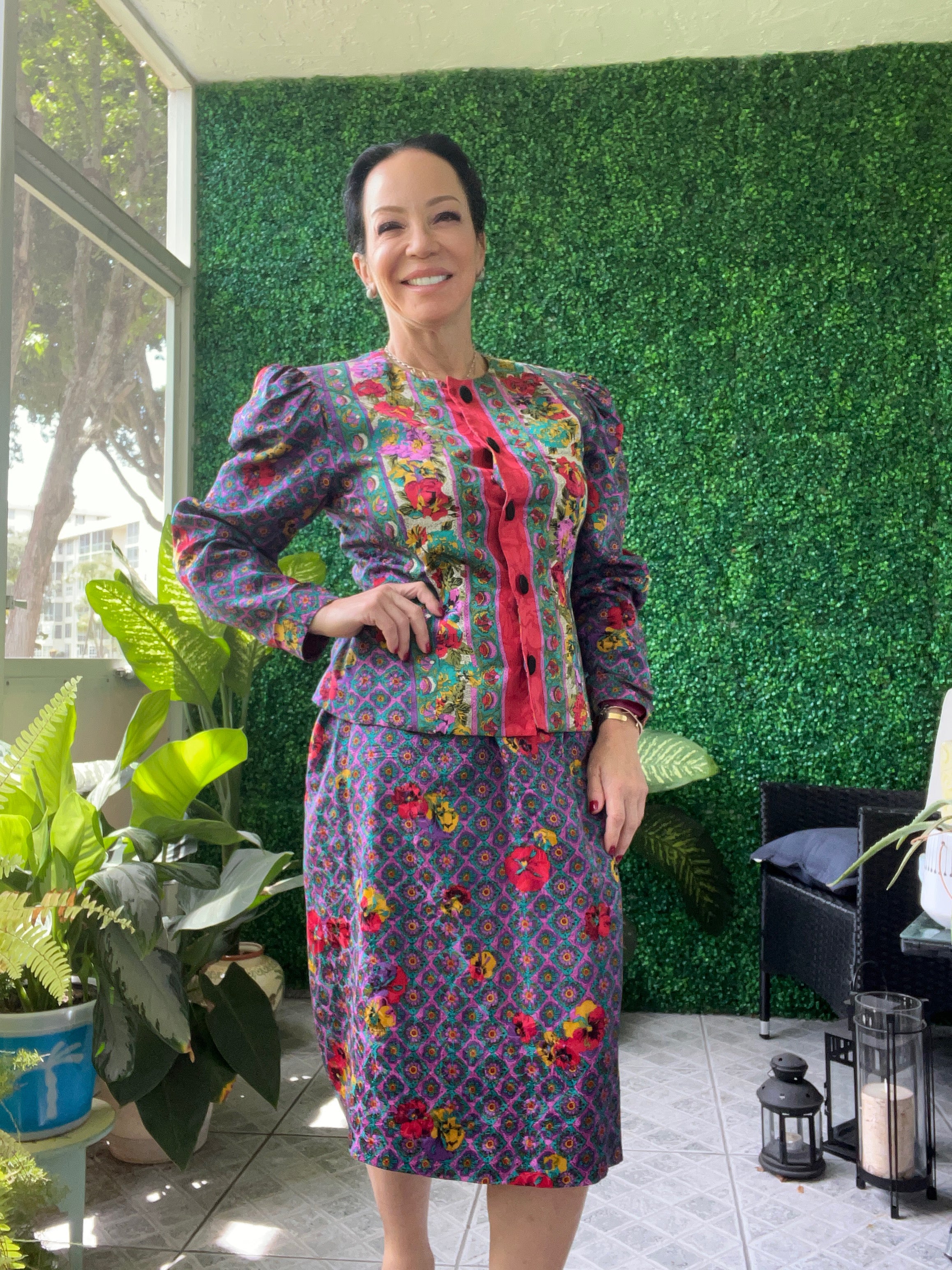 Rickie Freeman for Teri Jon vintage colorful floral silk suit skirt jacket Occasion Suit